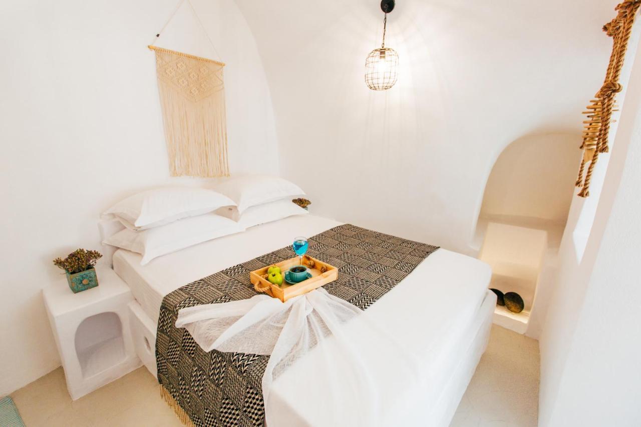 Blessed Blue Boutique Cave Suite Oía Exterior foto