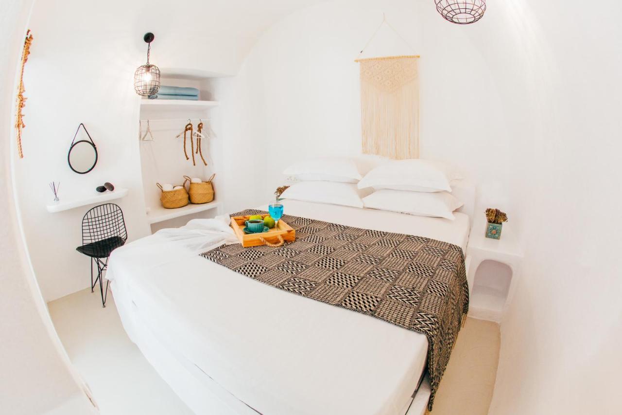 Blessed Blue Boutique Cave Suite Oía Exterior foto
