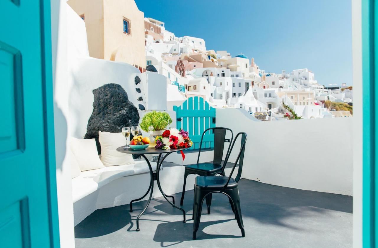 Blessed Blue Boutique Cave Suite Oía Exterior foto